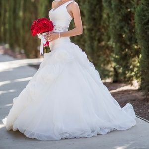 Elianna Moore Wedding Dress